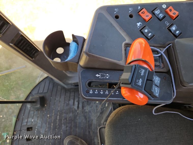 image for item DP2368 1992 John Deere 5400  forage harvester