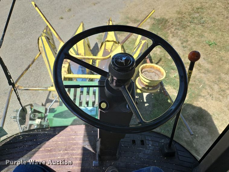 image for item DP2368 1992 John Deere 5400  forage harvester