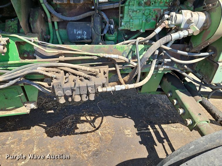 image for item DP2368 1992 John Deere 5400  forage harvester