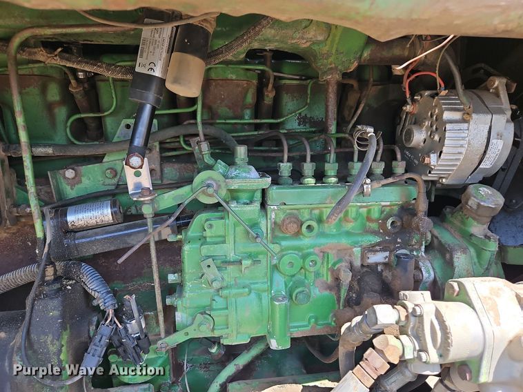 image for item DP2368 1992 John Deere 5400  forage harvester