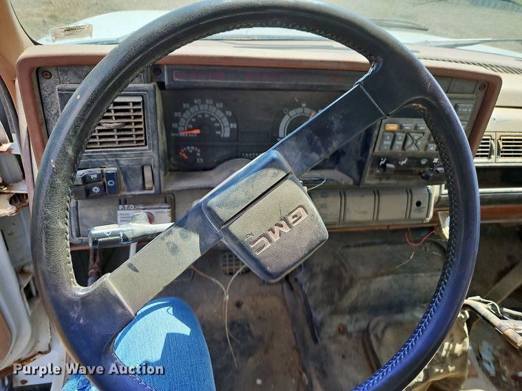 image for item DP2373 1993 GMC TopKick  spreader truck