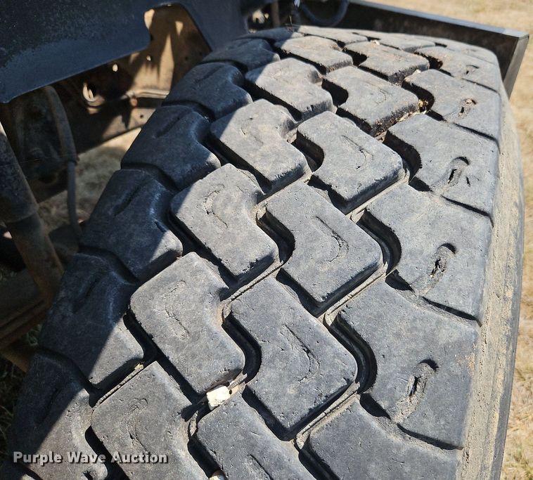 image for item DP2373 1993 GMC TopKick  spreader truck