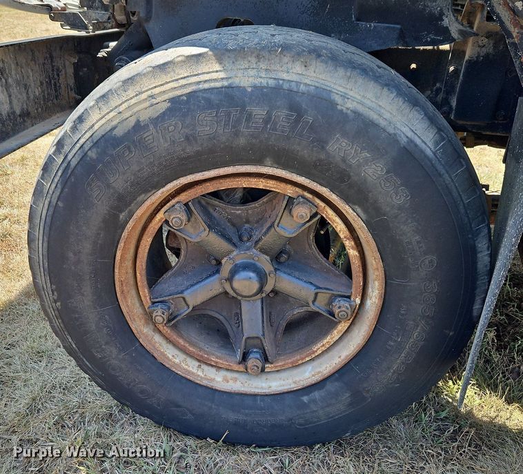 image for item DP2373 1993 GMC TopKick  spreader truck