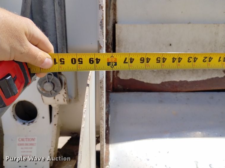 image for item DP3375 2002 Volvo VHD feed mixer truck