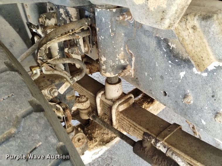 image for item DP3375 2002 Volvo VHD feed mixer truck