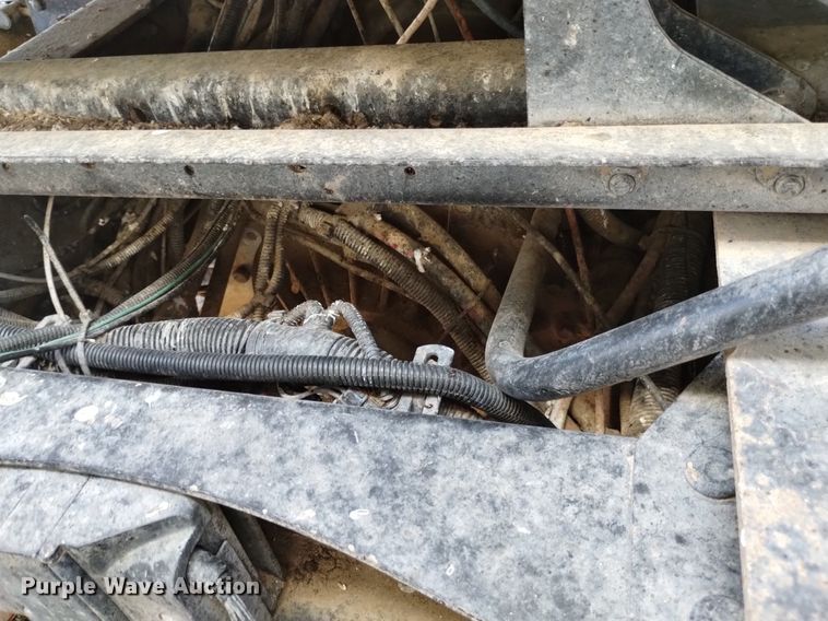 image for item DP3376 2002 Volvo VHD feed mixer truck