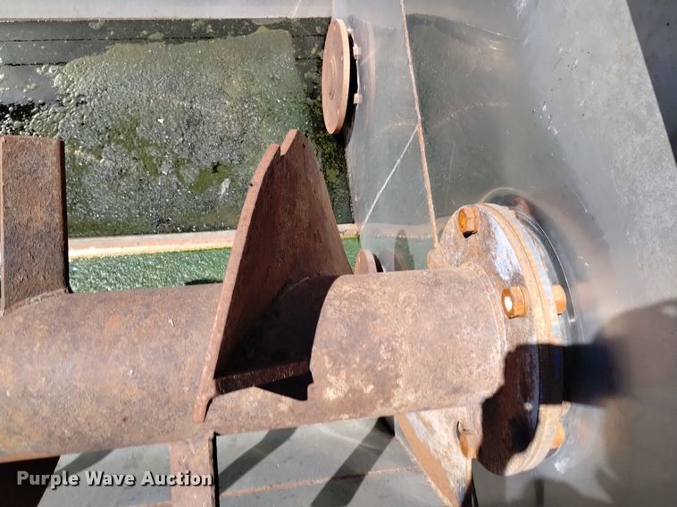 image for item DP3376 2002 Volvo VHD feed mixer truck