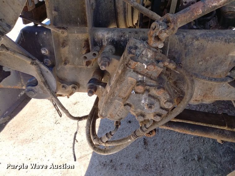 image for item DP3376 2002 Volvo VHD feed mixer truck