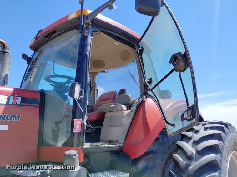 image for item DP3377 2010 Case IH 215 Magnum  MFWD tractor