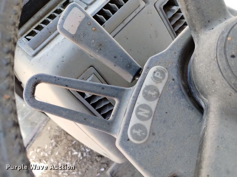 image for item DP3377 2010 Case IH 215 Magnum  MFWD tractor