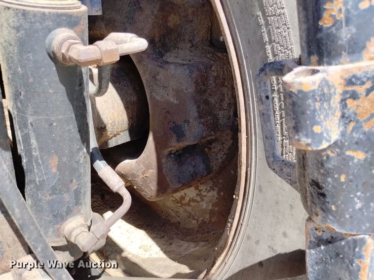 image for item DP3377 2010 Case IH 215 Magnum  MFWD tractor