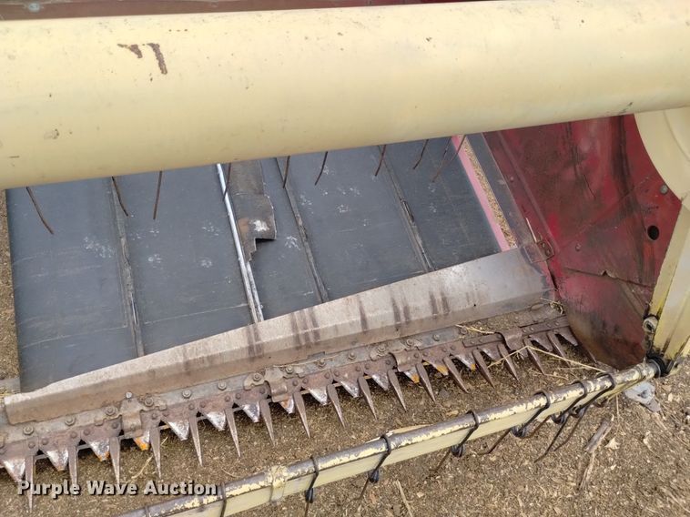 image for item DP3397 New Holland 903  swather / windrower