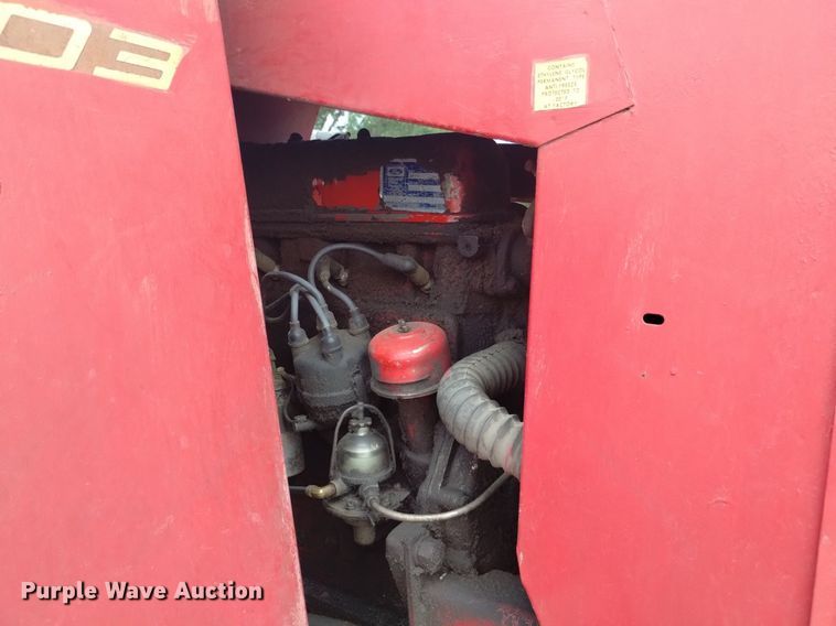 image for item DP3397 New Holland 903  swather / windrower