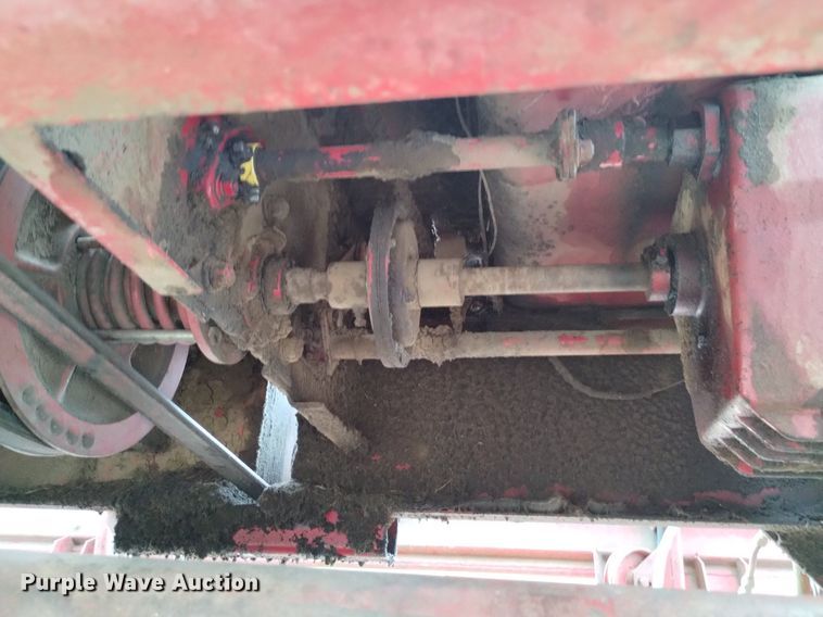 image for item DP3397 New Holland 903  swather / windrower