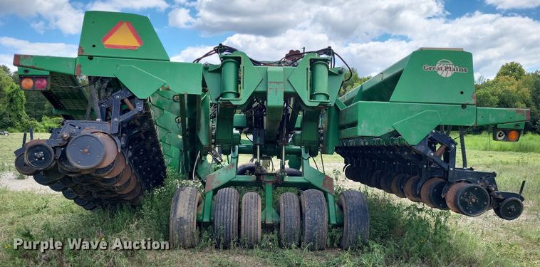 image for item DP5233 Great Plains 3020  grain drill