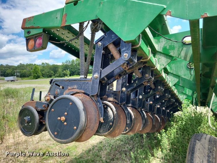 image for item DP5233 Great Plains 3020  grain drill
