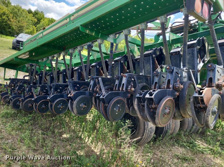 image for item DP5233 Great Plains 3020  grain drill