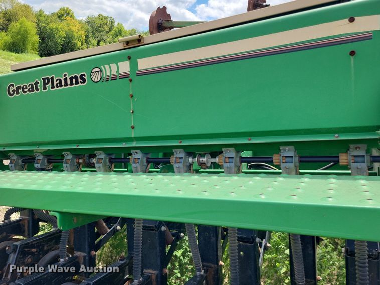 image for item DP5233 Great Plains 3020  grain drill