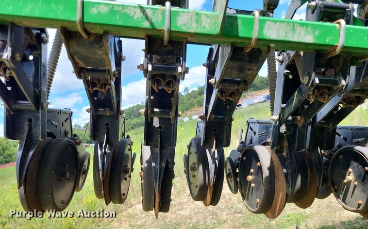 image for item DP5233 Great Plains 3020  grain drill