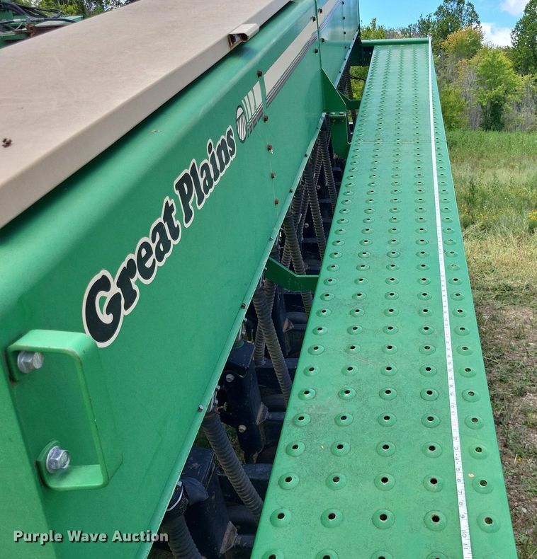 image for item DP5233 Great Plains 3020  grain drill