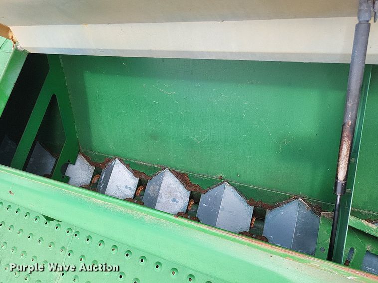 image for item DP5233 Great Plains 3020  grain drill