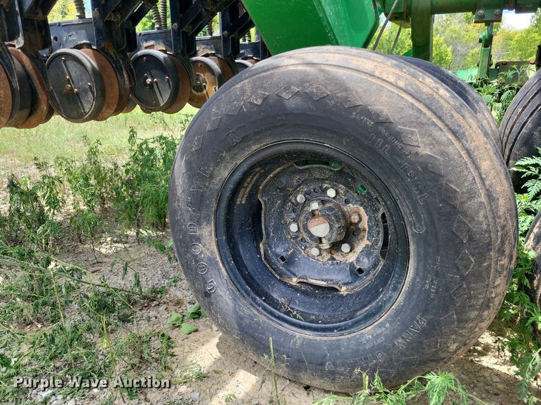 image for item DP5233 Great Plains 3020  grain drill