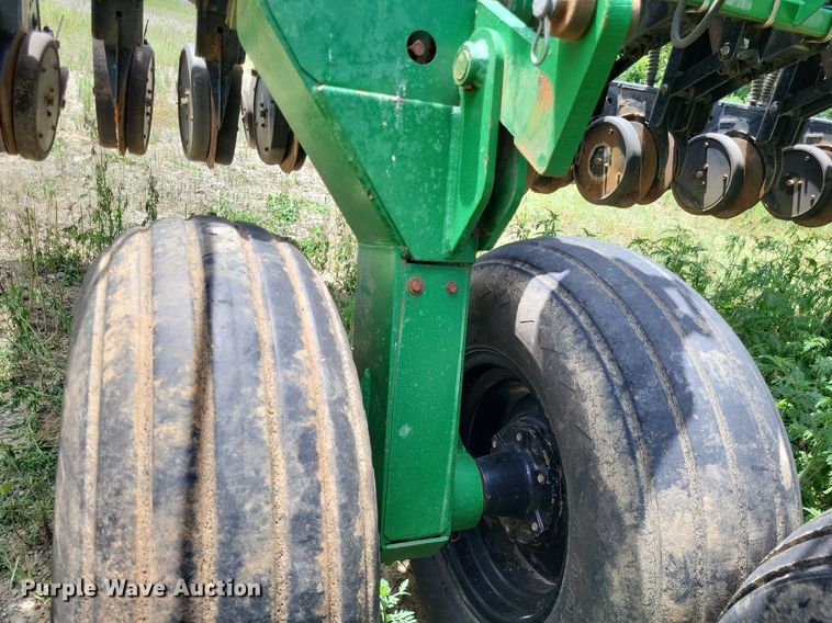 image for item DP5233 Great Plains 3020  grain drill