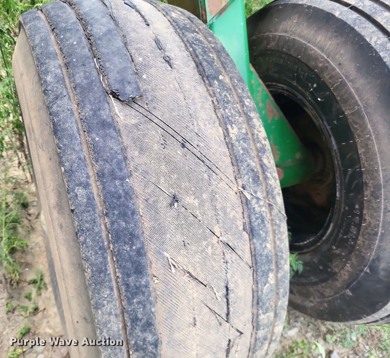 image for item DP5233 Great Plains 3020  grain drill