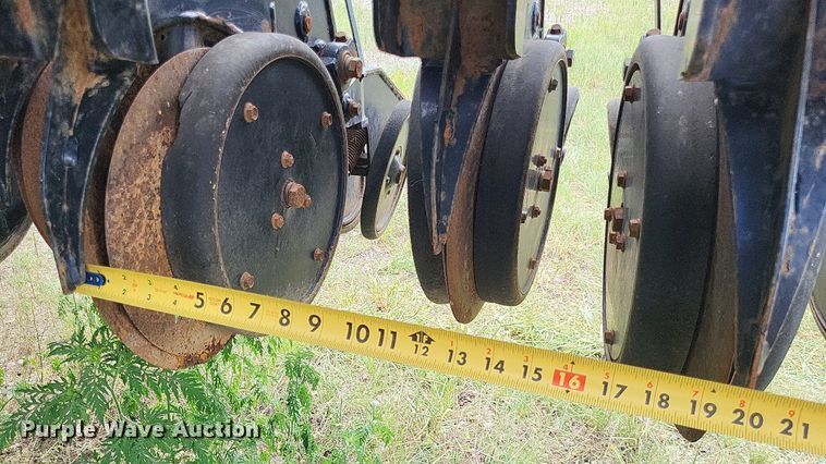 image for item DP5233 Great Plains 3020  grain drill