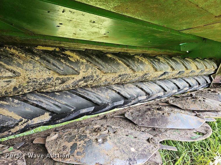 image for item DQ0254 2016 John Deere 956  swather / windrower