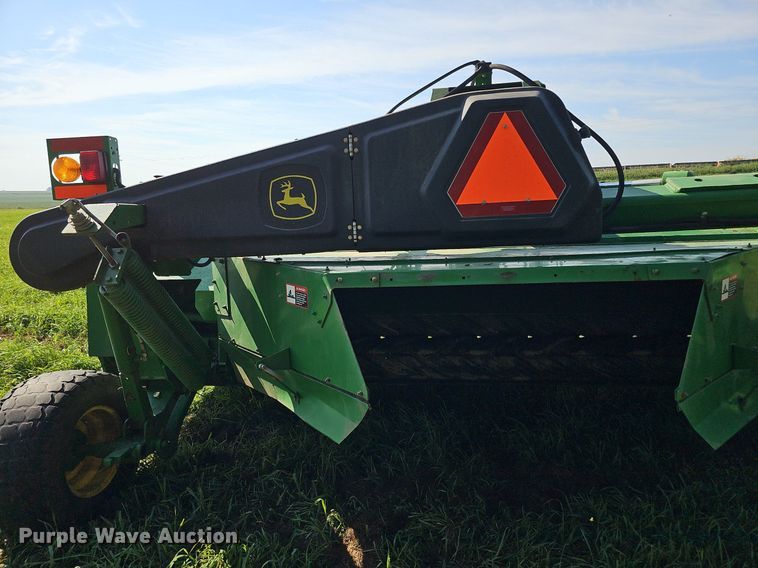 image for item DQ0254 2016 John Deere 956  swather / windrower