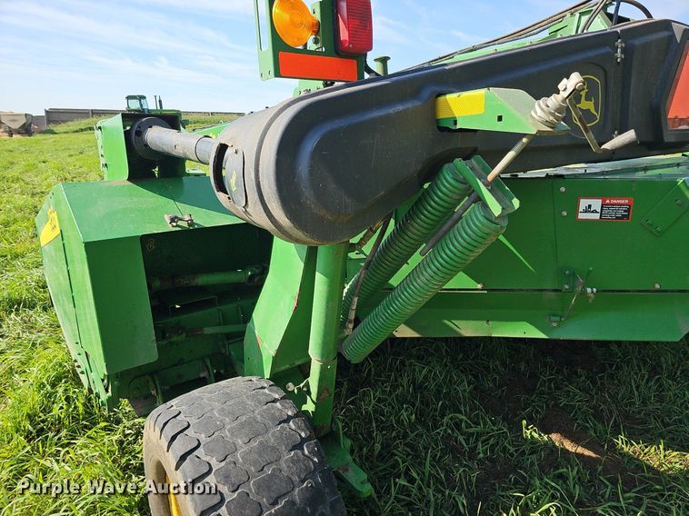 image for item DQ0254 2016 John Deere 956  swather / windrower