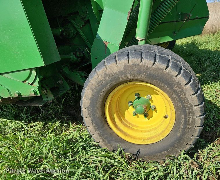 image for item DQ0254 2016 John Deere 956  swather / windrower