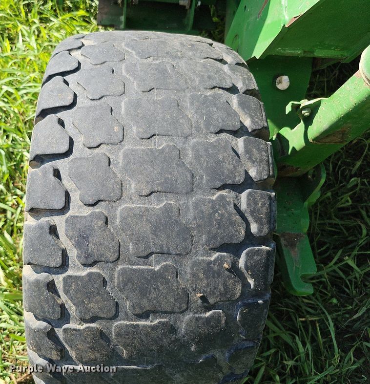 image for item DQ0254 2016 John Deere 956  swather / windrower