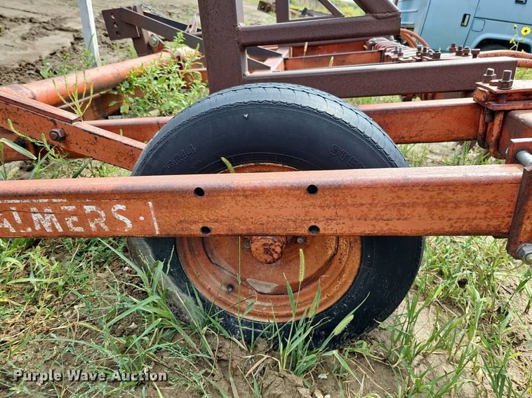 image for item DQ0284 Allis Chalmers 10  chisel