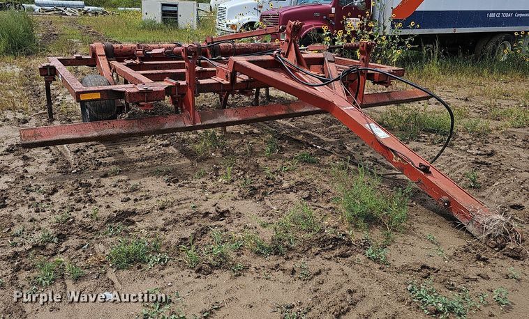 image for item DQ0287 Case IH 6615CC  chisel