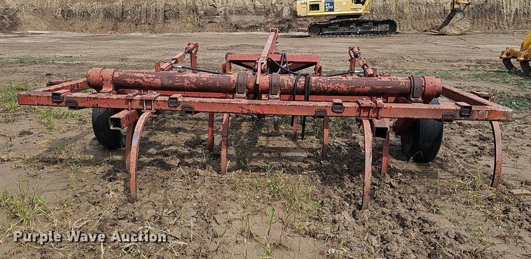 image for item DQ0287 Case IH 6615CC  chisel