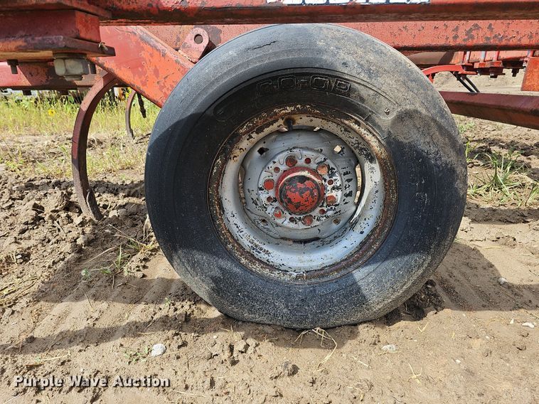 image for item DQ0287 Case IH 6615CC  chisel