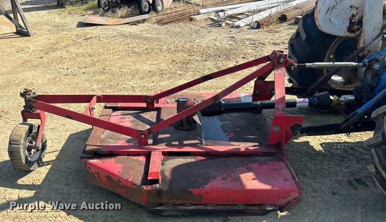 image for item DQ0913 1975 Ford 4100  tractor