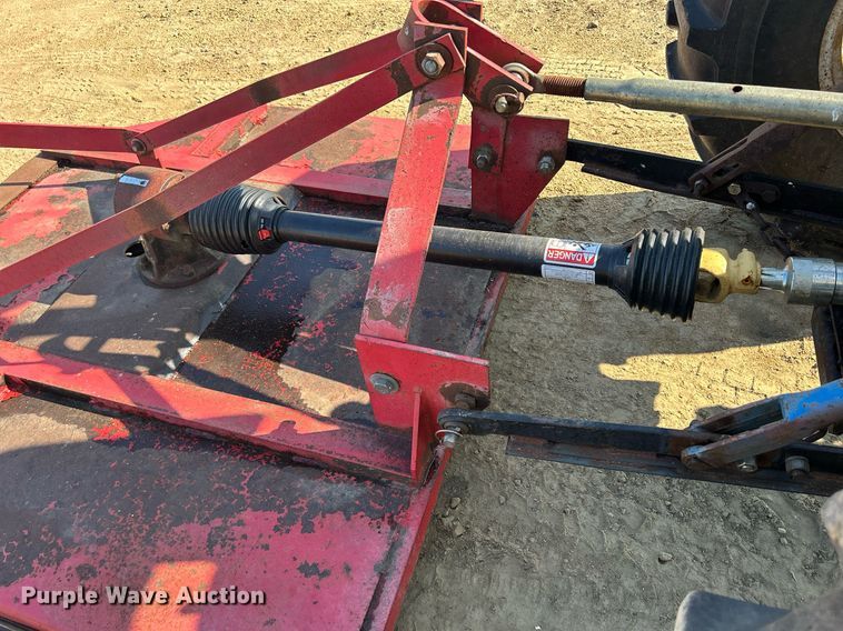 image for item DQ0913 1975 Ford 4100  tractor