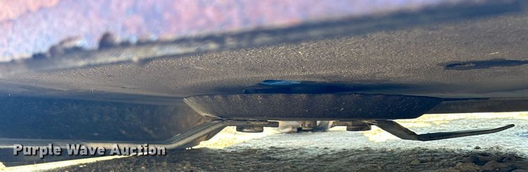 image for item DQ0913 1975 Ford 4100  tractor