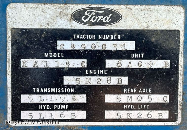 image for item DQ0913 1975 Ford 4100  tractor