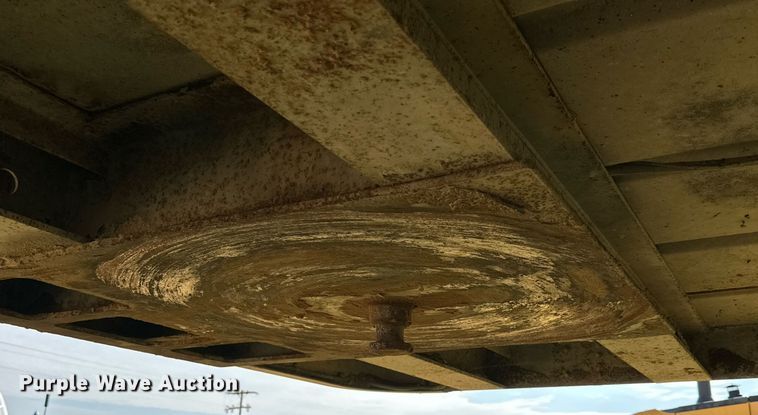 image for item DQ1394 2010 Wilson PSDCL-402  livestock trailer