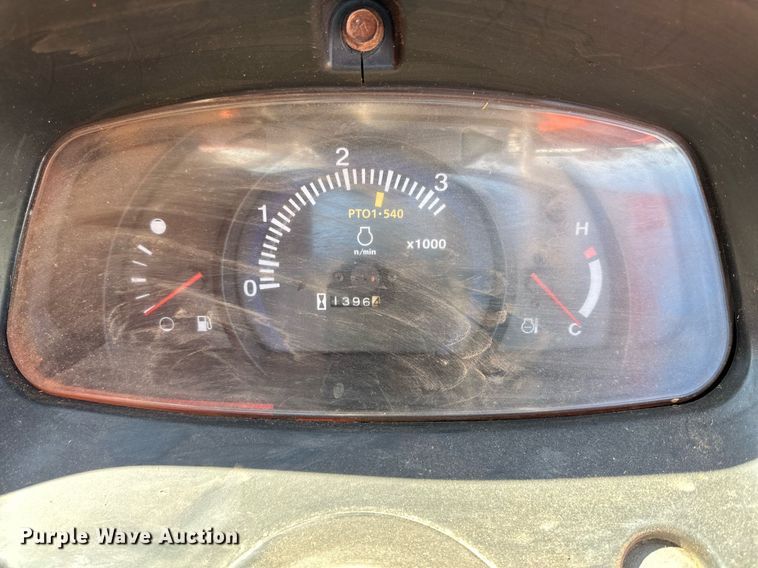 image for item DQ1397 Kubota  MFWD tractor