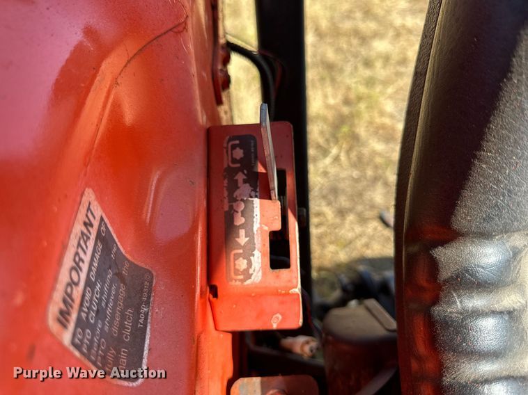 image for item DQ1397 Kubota  MFWD tractor