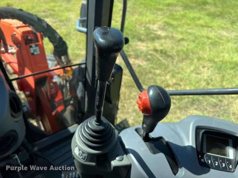 image for item DQ2152 2017 Kubota M6-111  MFWD tractor