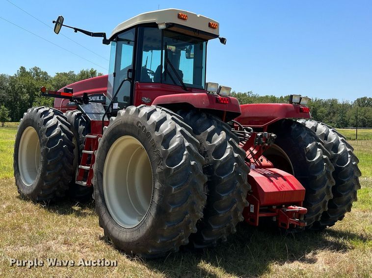 image for item DQ2153 2013 Versatile 2375  4WD tractor