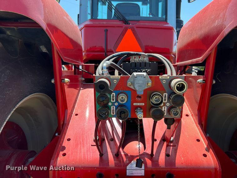 image for item DQ2153 2013 Versatile 2375  4WD tractor