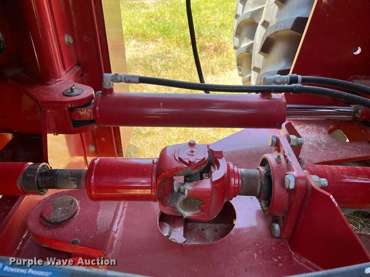 image for item DQ2153 2013 Versatile 2375  4WD tractor