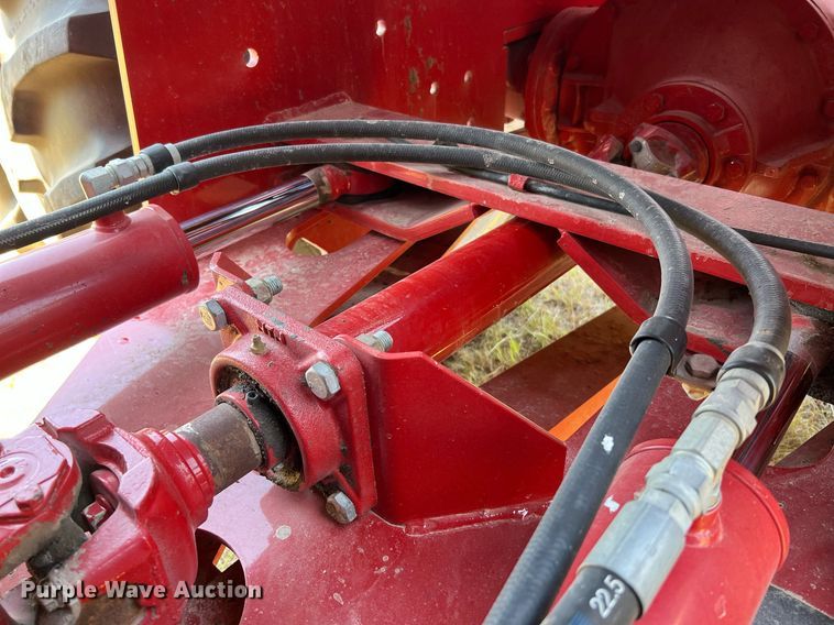 image for item DQ2153 2013 Versatile 2375  4WD tractor